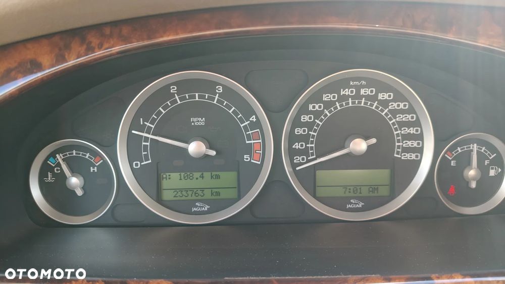 Jaguar S-Type 2.7 Twin Turbo Executive - 21
