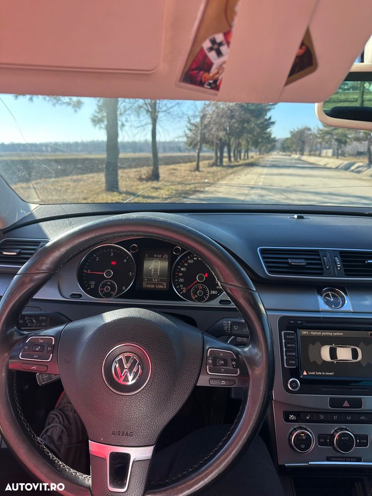 Volkswagen Passat CC - 9