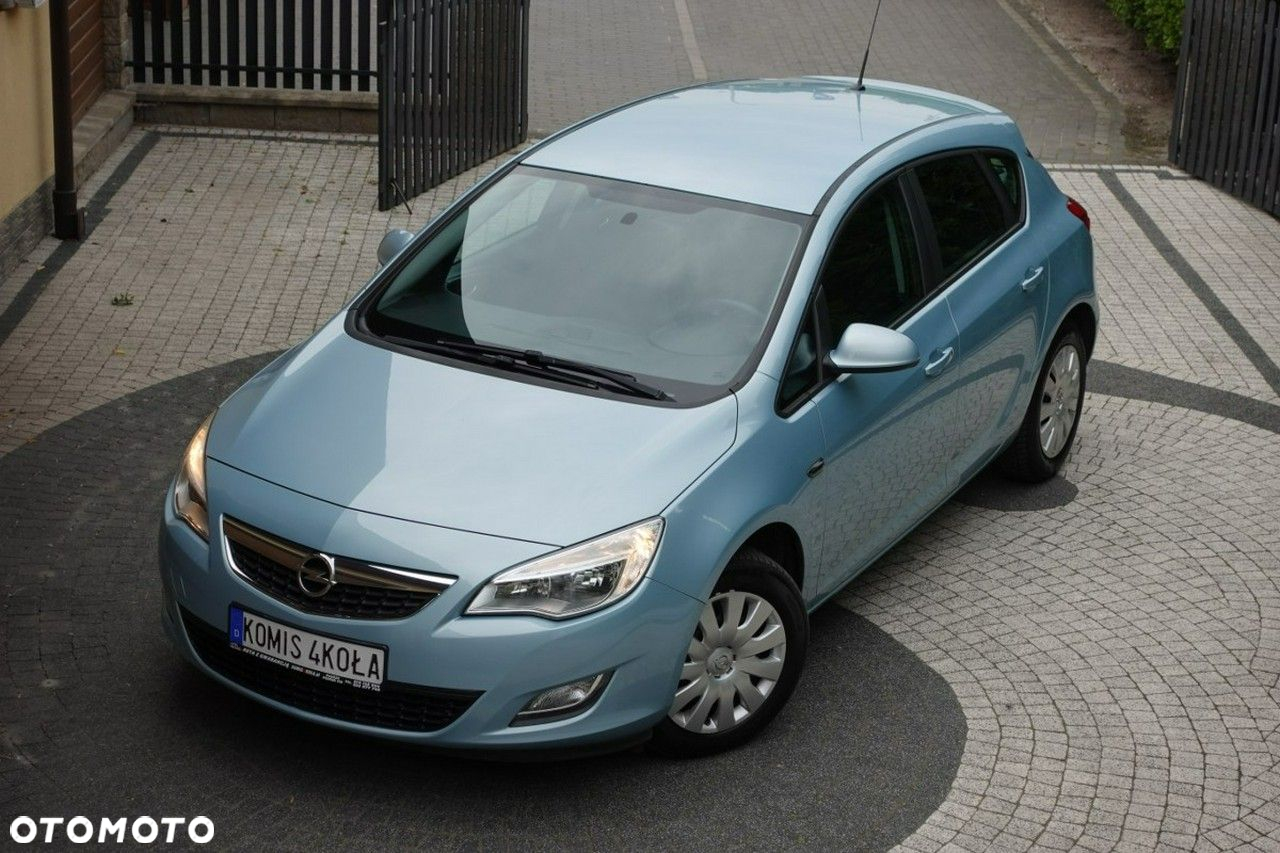Opel Astra - 17