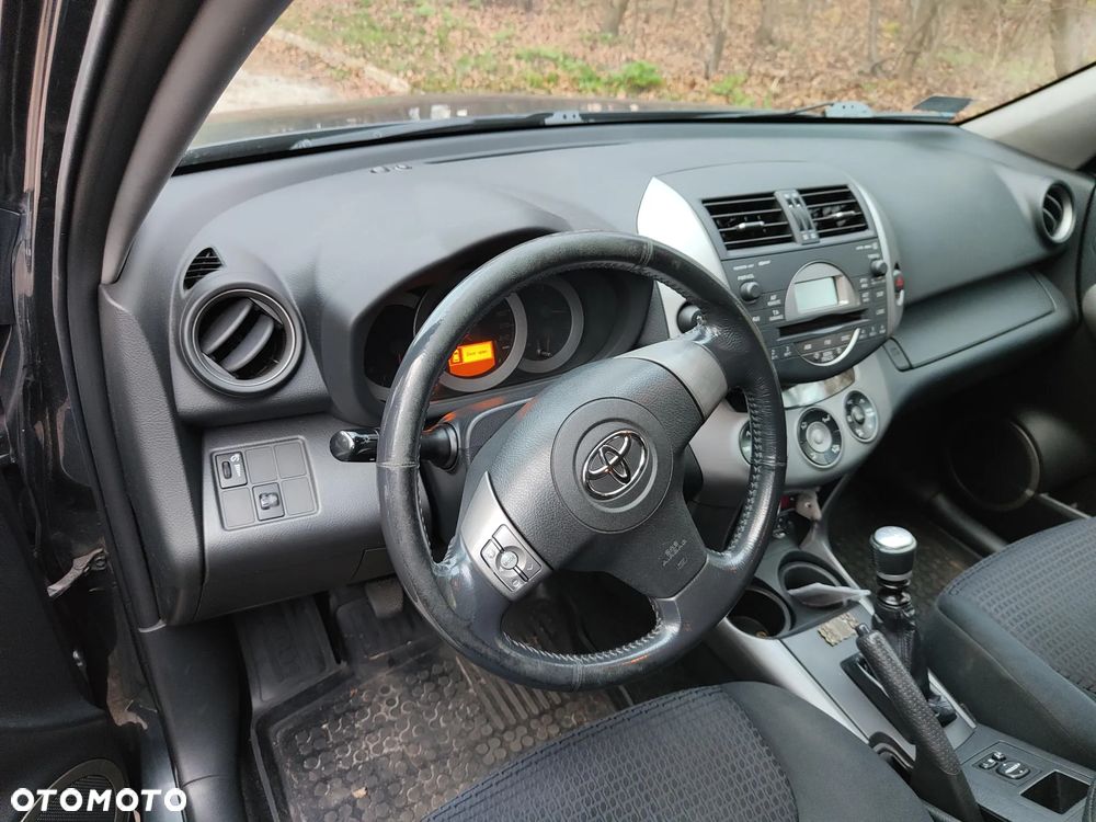 Toyota RAV4 2.2 D-4D 4x4 Sol - 10