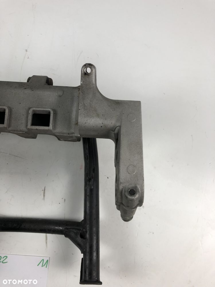 Triumph Street Triple 675 07-11 nóżka centralna - 13