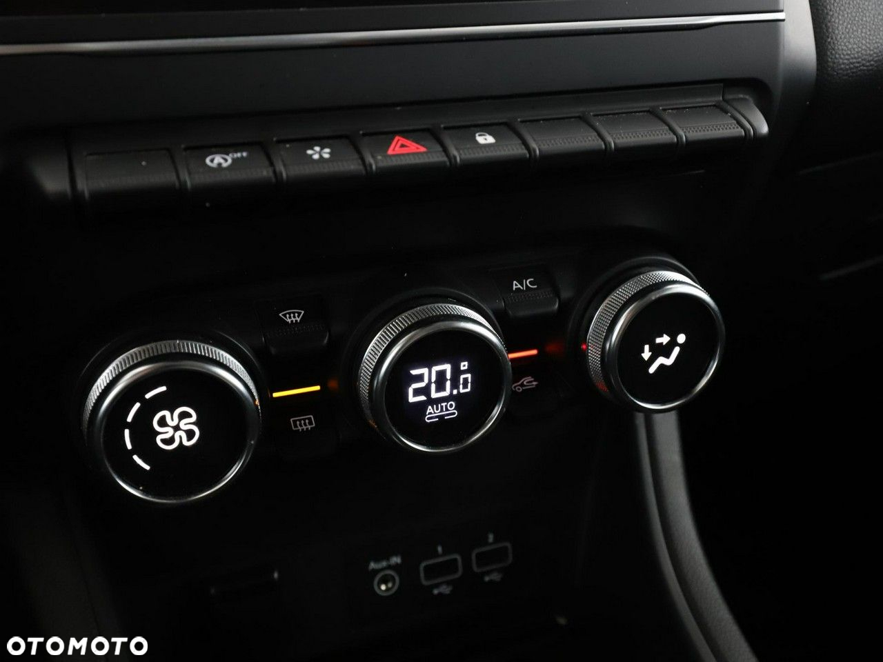 Renault Captur 1.0 TCe Intens - 28