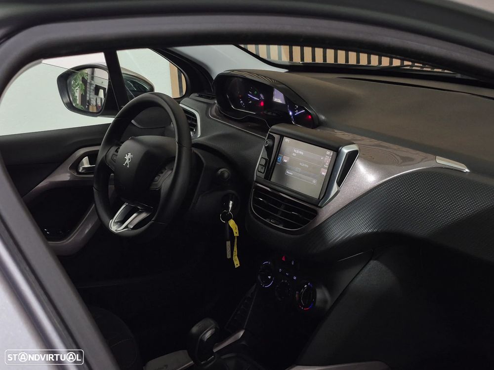 Peugeot 2008 1.4 HDi Allure - 14
