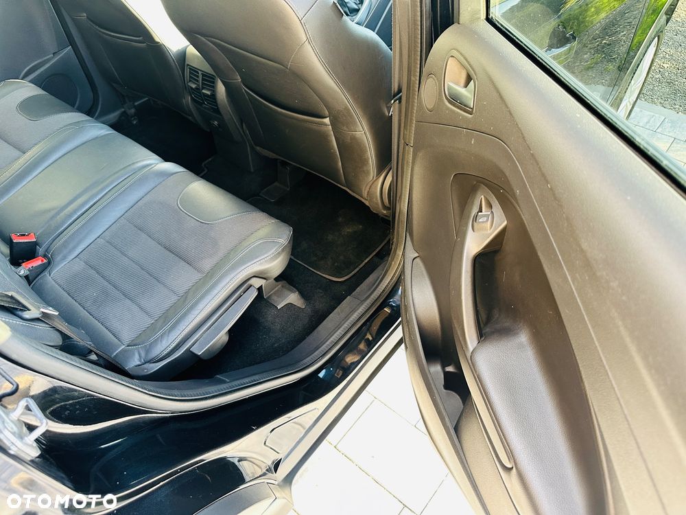 Ford Kuga 2.0 TDCi 4x4 Titanium - 22
