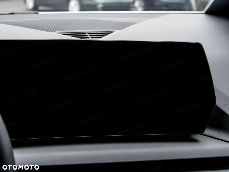 BMW Seria 1 118d - 8