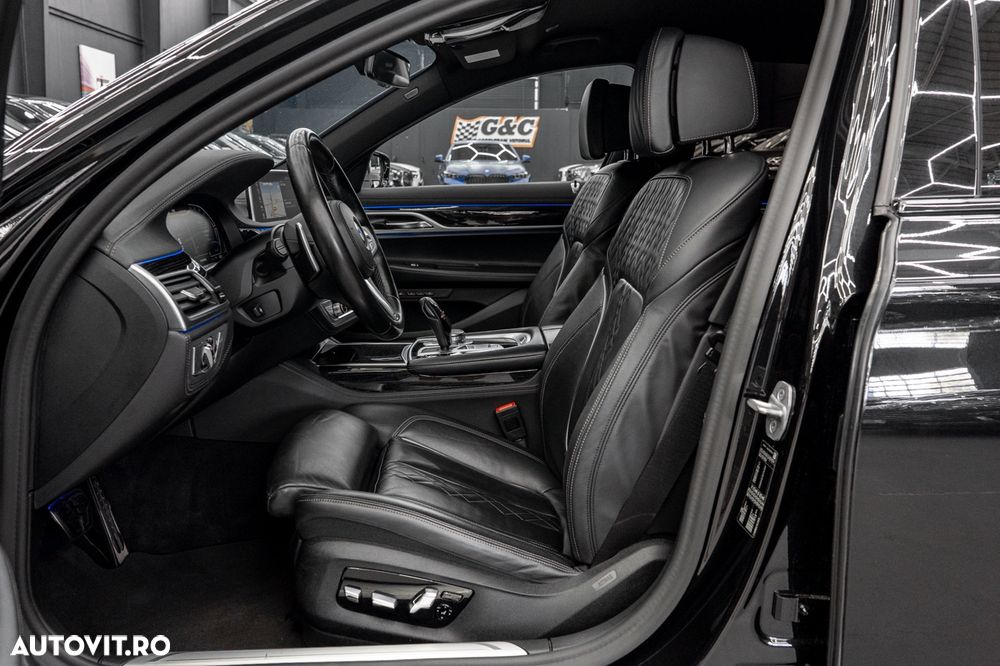 BMW Seria 7 730d MHEV - 16