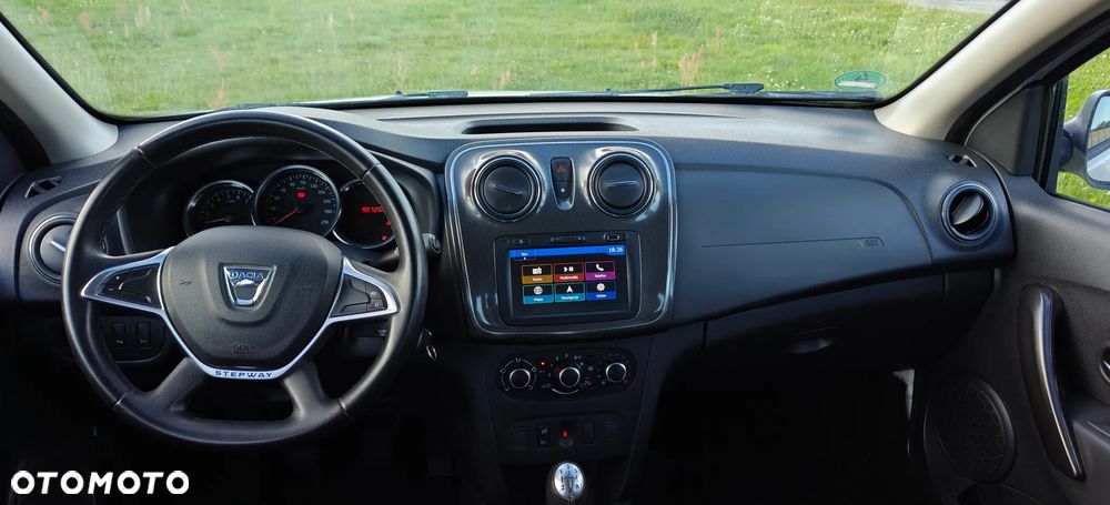Dacia Sandero Stepway TCe 90 Prestige - 13
