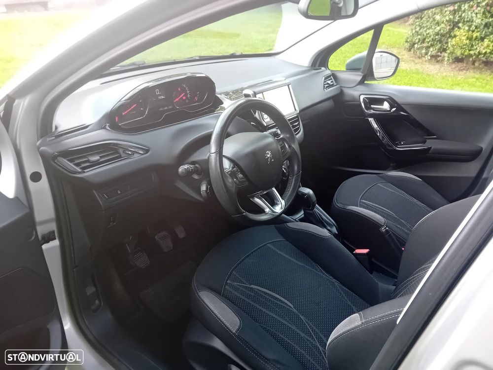 Peugeot 208 1.4 HDi Active - 15