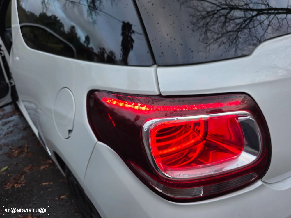 Citroën DS3 1.6 BlueHDi Sport Chic - 17