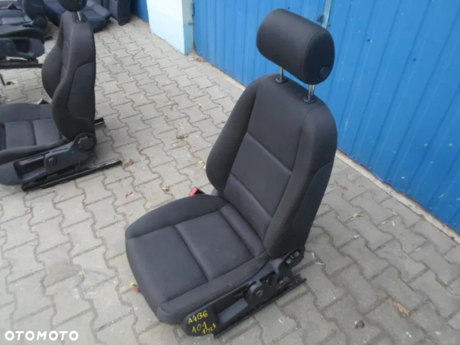 FOTEL LEWY PRZÓD PRZEDNI KIEROWCY AUDI A4 B6 00-05R - 2