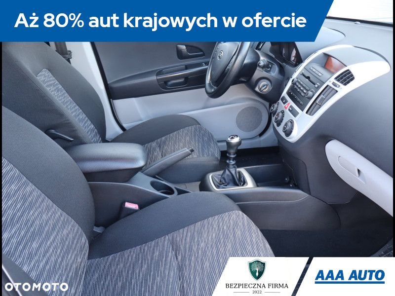 Kia Ceed - 10