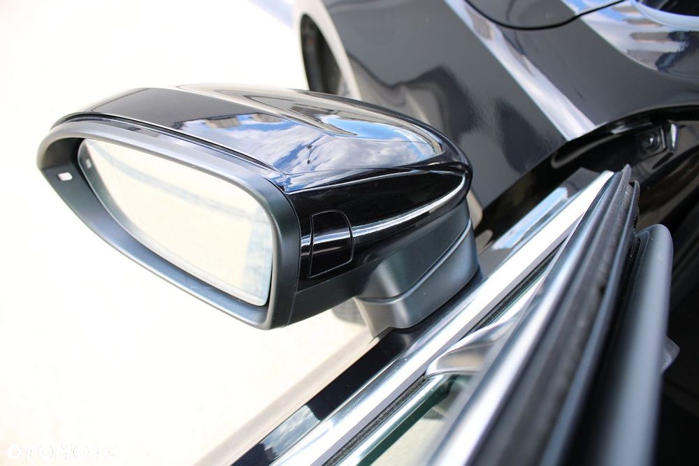Volkswagen Passat 2.0 TSI Elegance DSG - 31