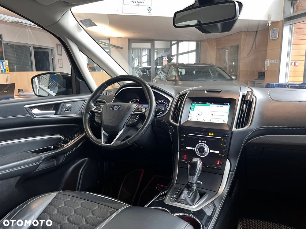 Ford S-Max - 27