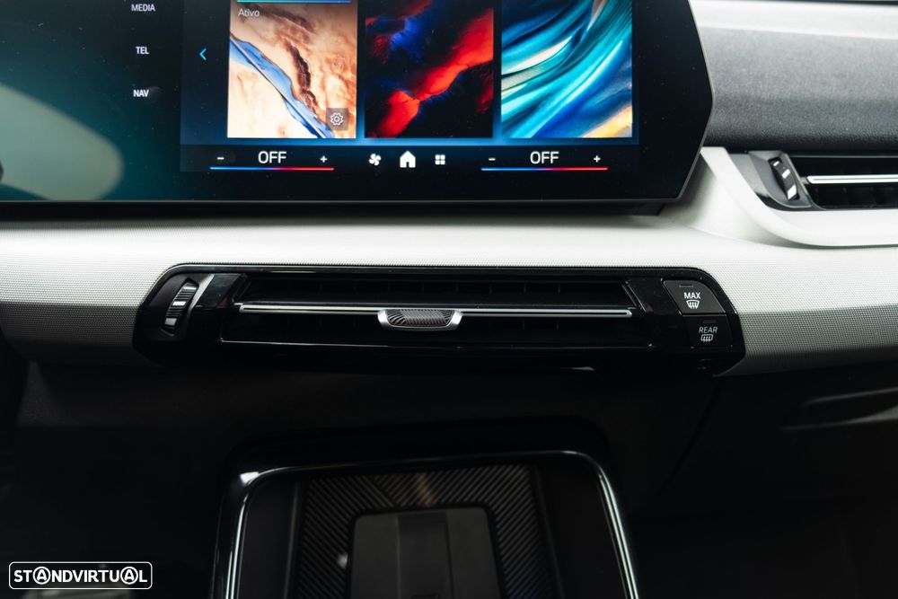 BMW X1 sDrive20i - 28