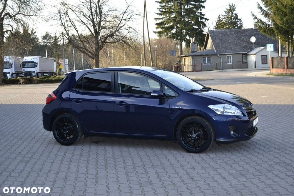 Toyota Auris - 13