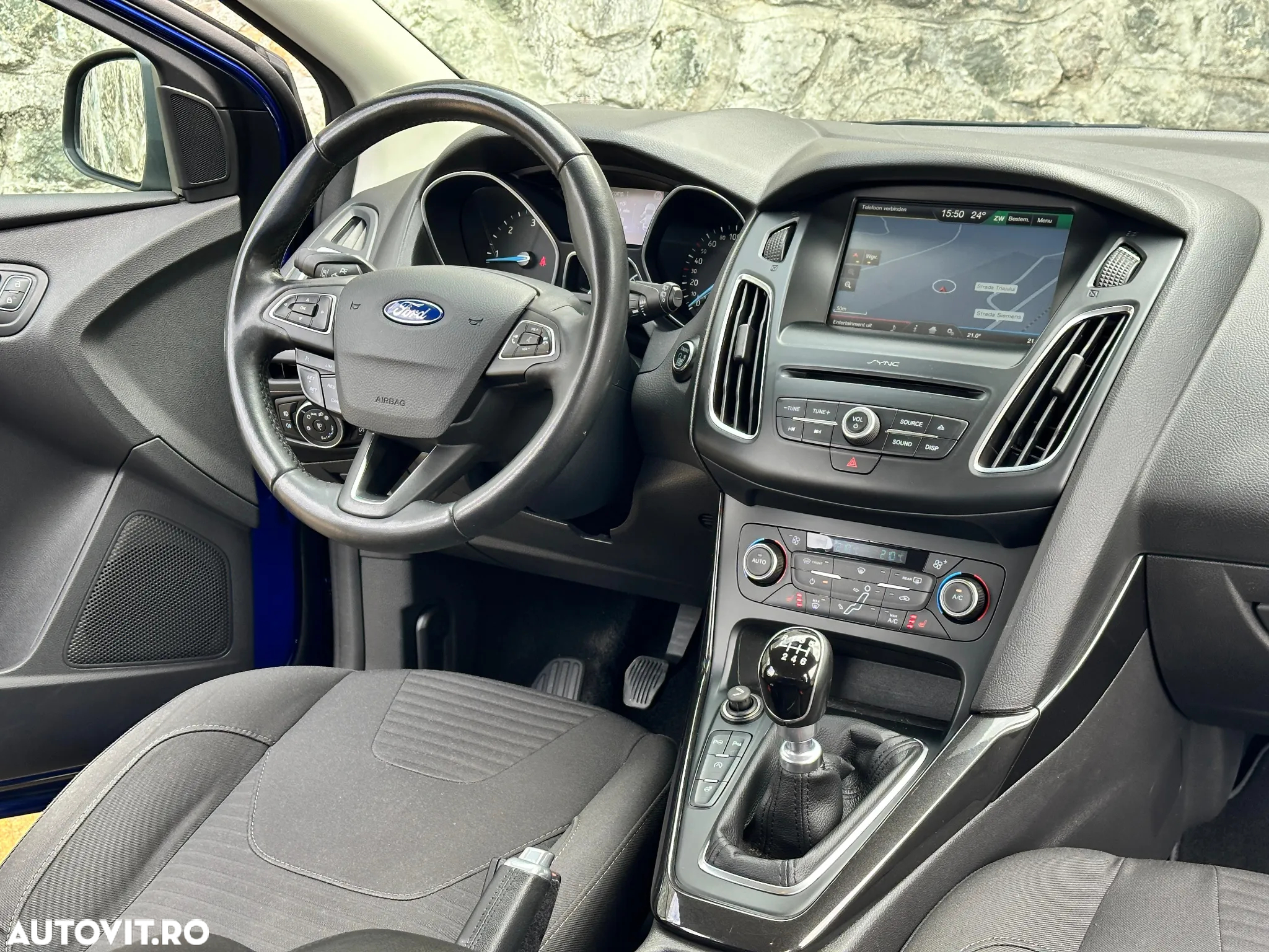 Ford Focus 1.5 EcoBlue Start-Stopp-System TITANIUM - 18