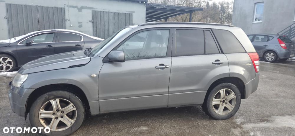 Suzuki GRAND VITARA II ZDL pas przedni ciety - 3