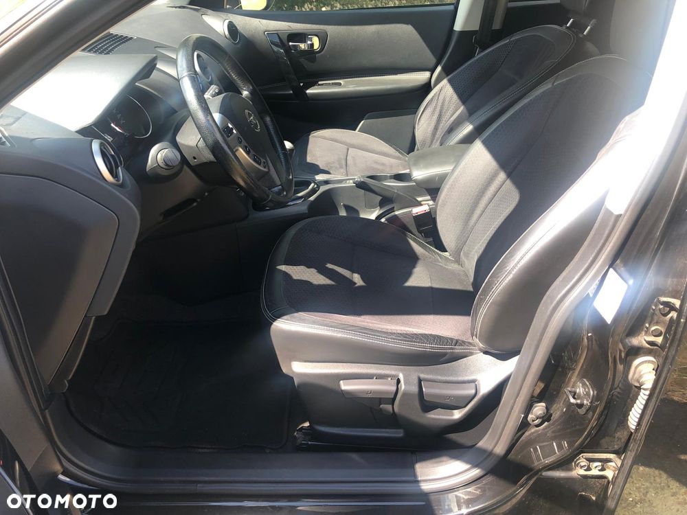 Nissan Qashqai 1.5 dCi DPF 360 - 8