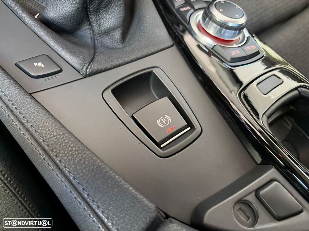 BMW 520 d Line Luxury - 42