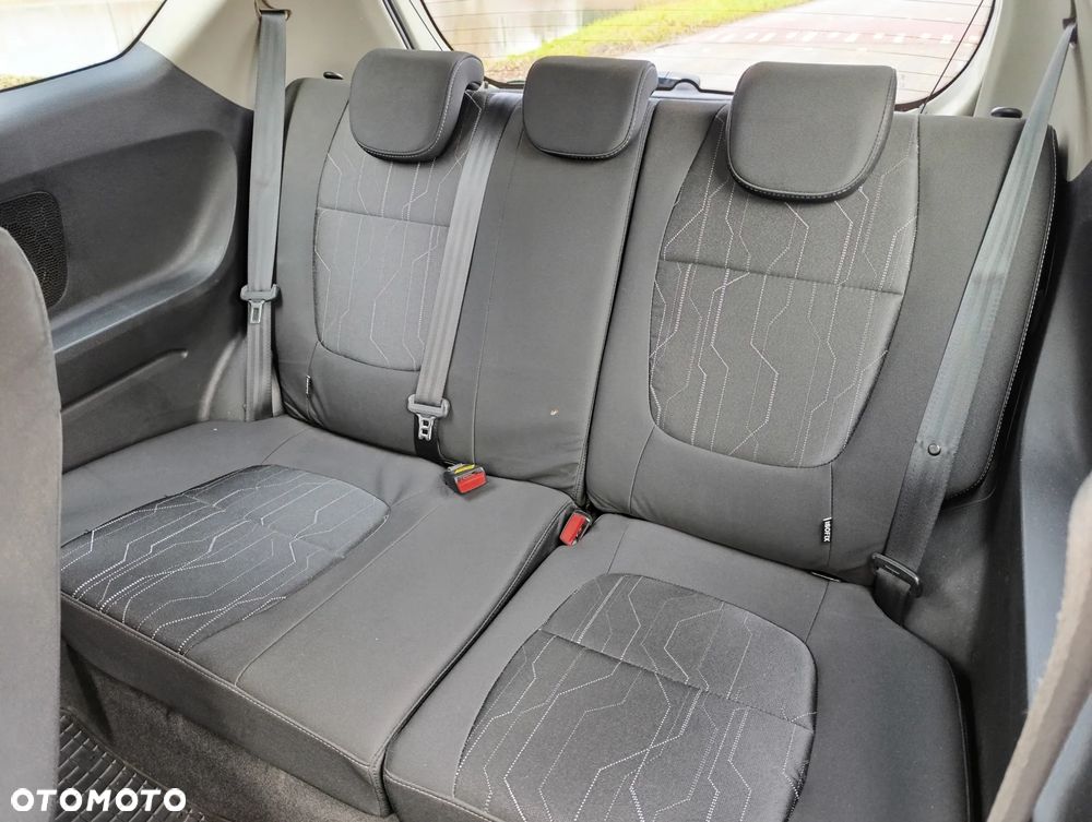 Kia Picanto 1.2 L - 17