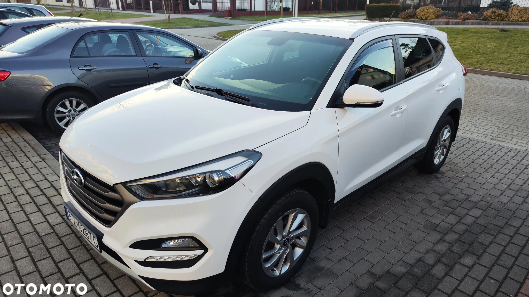 Hyundai Tucson 2.0 CRDI Comfort 4WD - 27