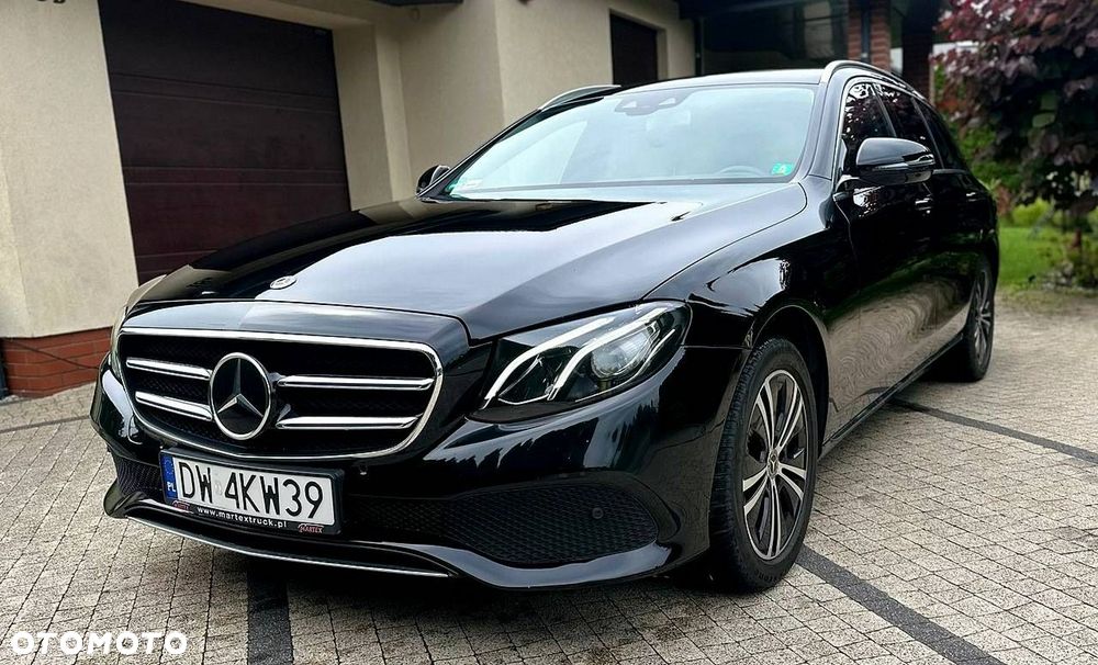 Mercedes-Benz Klasa E 220 d 9G-TRONIC Avantgarde - 2