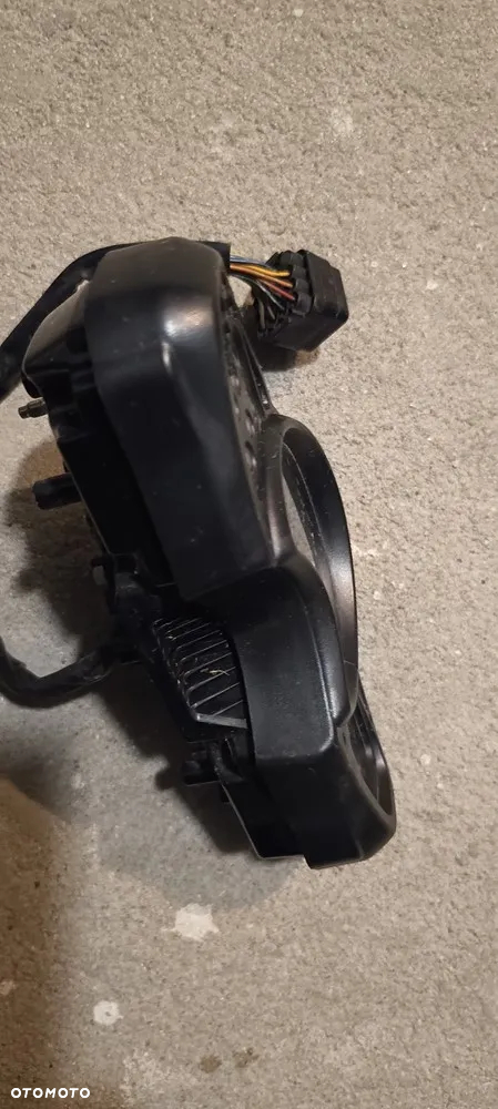 SUZUKI GLADIUS SFV 650 LICZNIK ZEGARY PRĘDKOŚCIOMIERZ CHŁODNICA WODY - 14