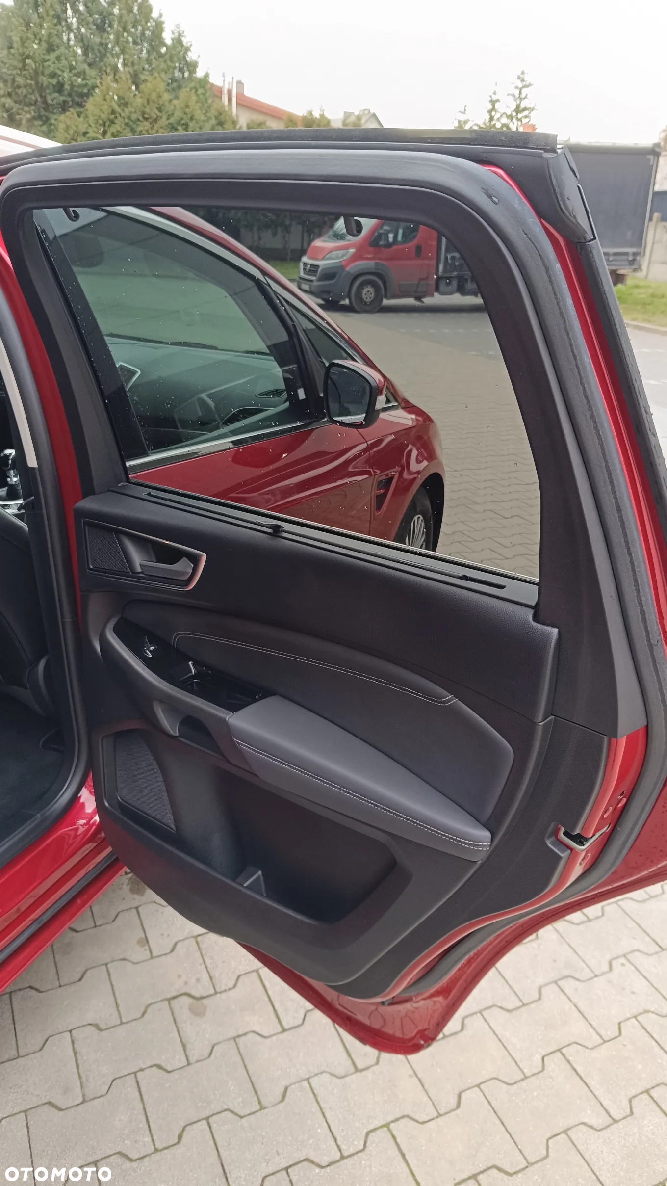 Ford S-Max 2.0 EcoBlue Titanium - 20