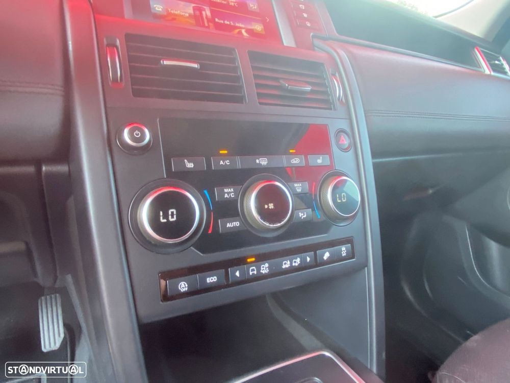 Land Rover Discovery Sport 2.0 TD4 HSE Auto - 13