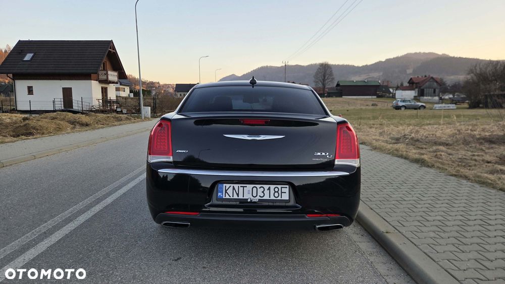 Chrysler 300C 3.5 V6 AWD - 6
