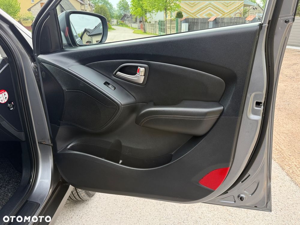 Hyundai ix35 1.7 CRDi Premium 2WD - 17