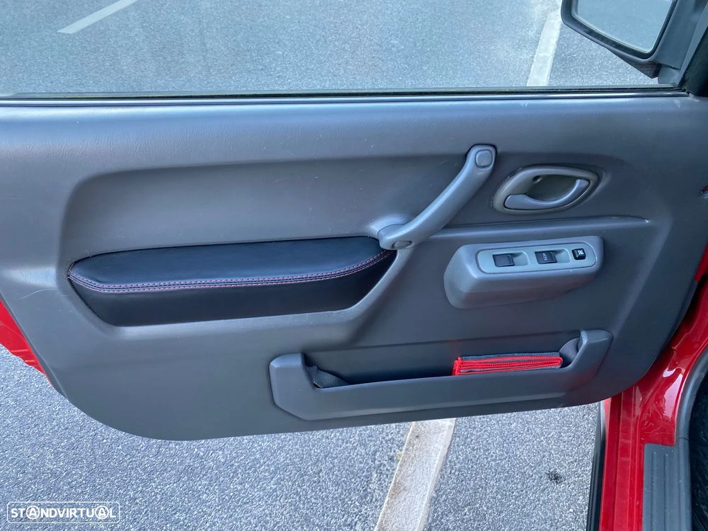 Suzuki Jimny 1.3 16V Metal Top - 8