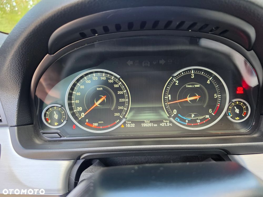 BMW Seria 5 535d xDrive Modern Line - 14