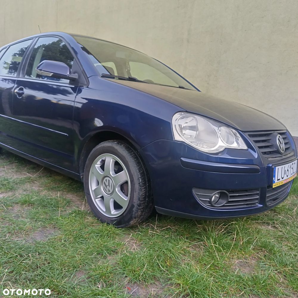 Volkswagen Polo 1.4 16V Comfortline - 9