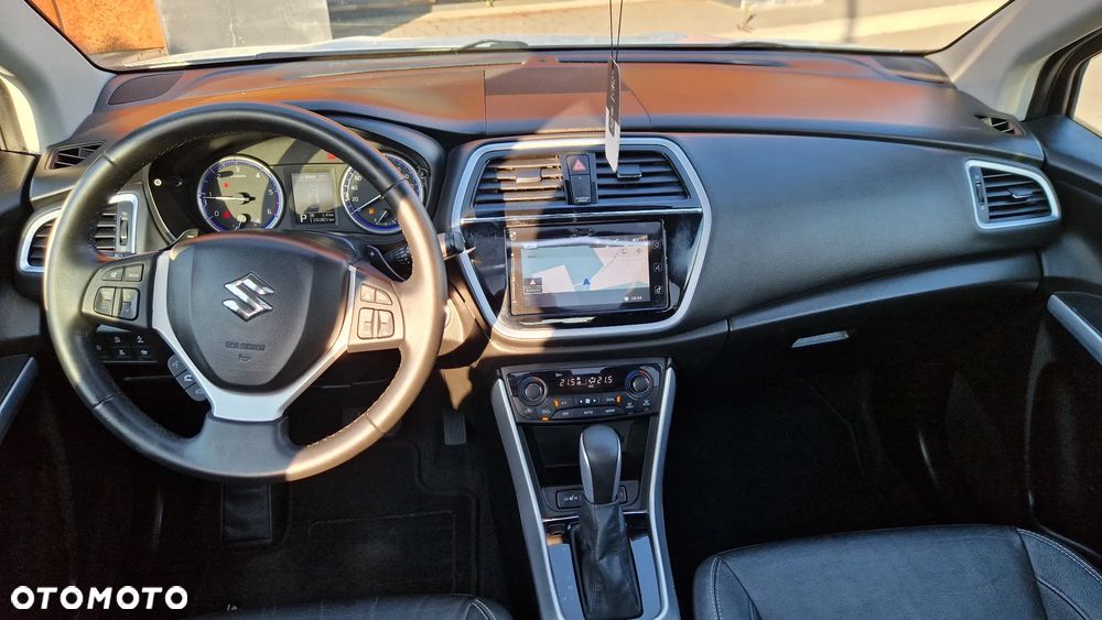 Suzuki Vitara 1.6 DDiS (4x4) Allgrip TCSS Comfort+ - 9