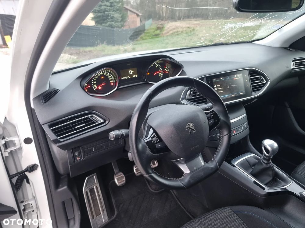 Peugeot 308 BlueHDi FAP 100 Stop & Start Active - 21