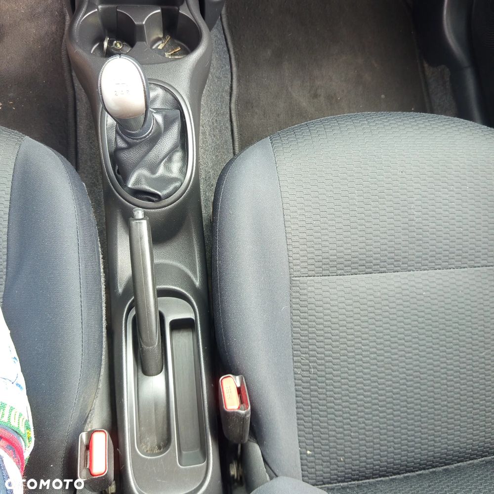 Nissan Micra 1.2 30 Jahre Edition - 21
