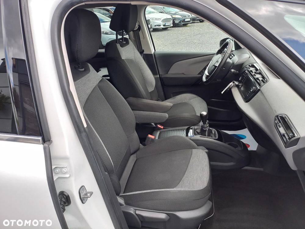 Citroën C4 Picasso BlueHDi 120 FEEL - 20