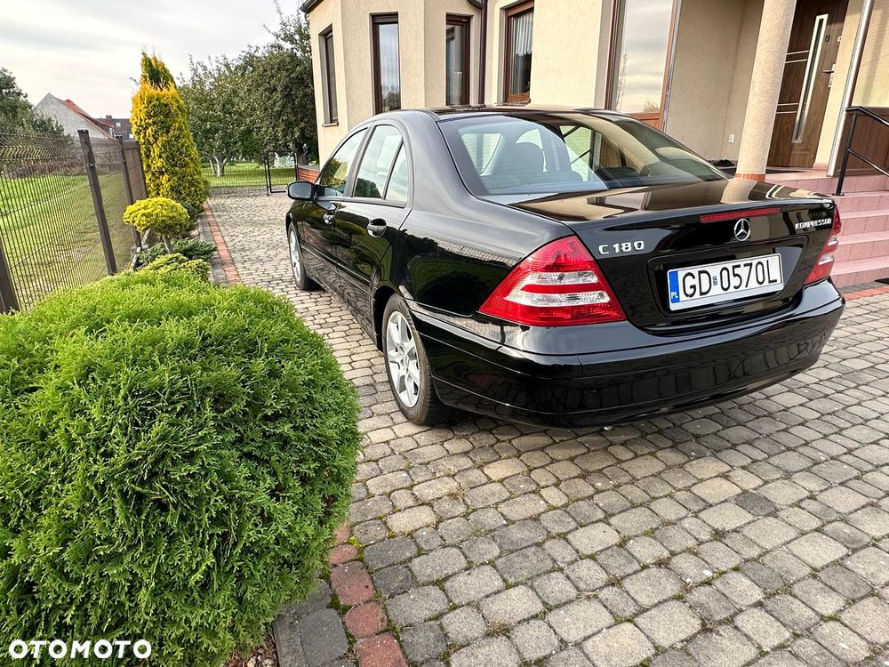 Mercedes-Benz C-Class 2007 photo 4