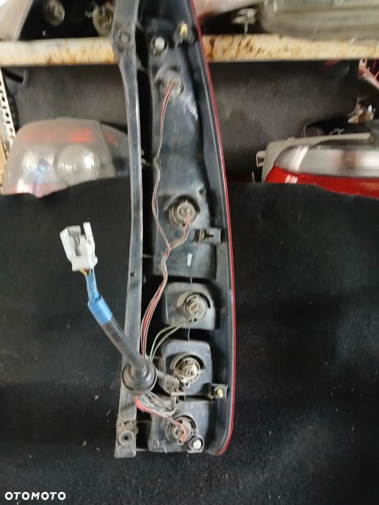 Honda HRV Lampa tylna lewa, prawa - 4