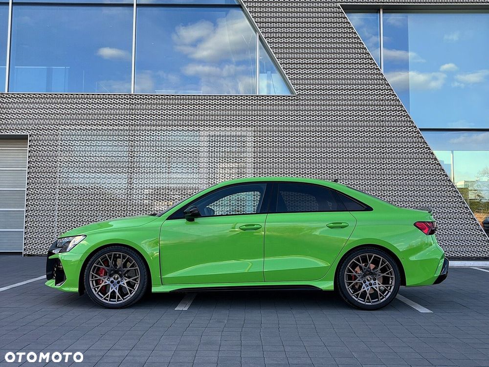 Audi RS3 Limousine - 13
