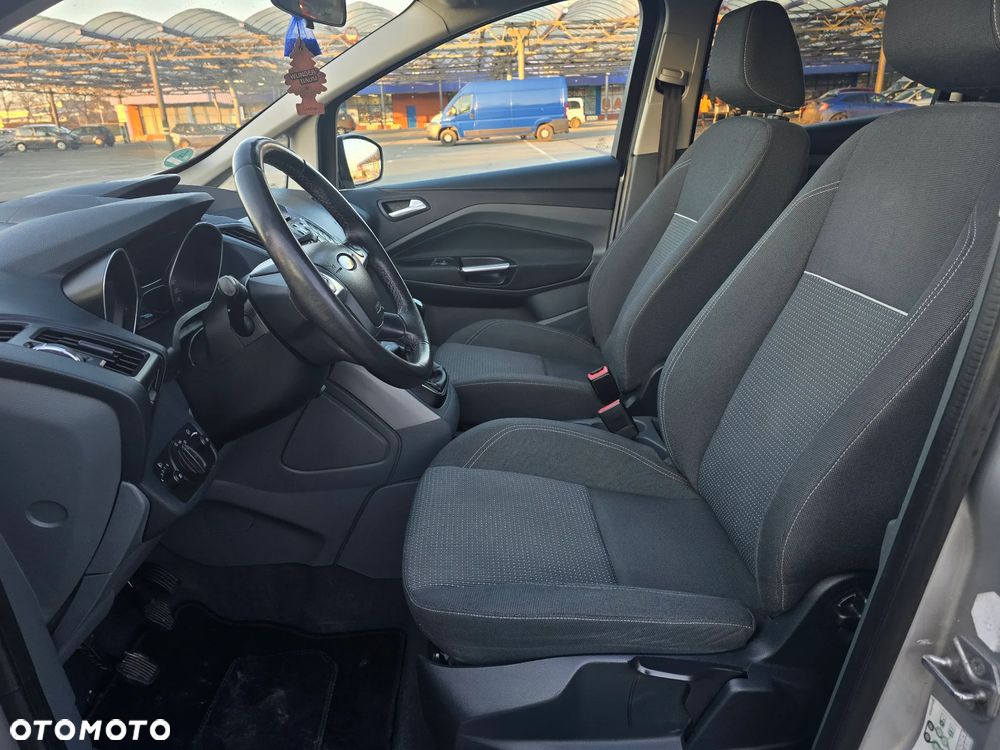 Ford C-MAX - 22