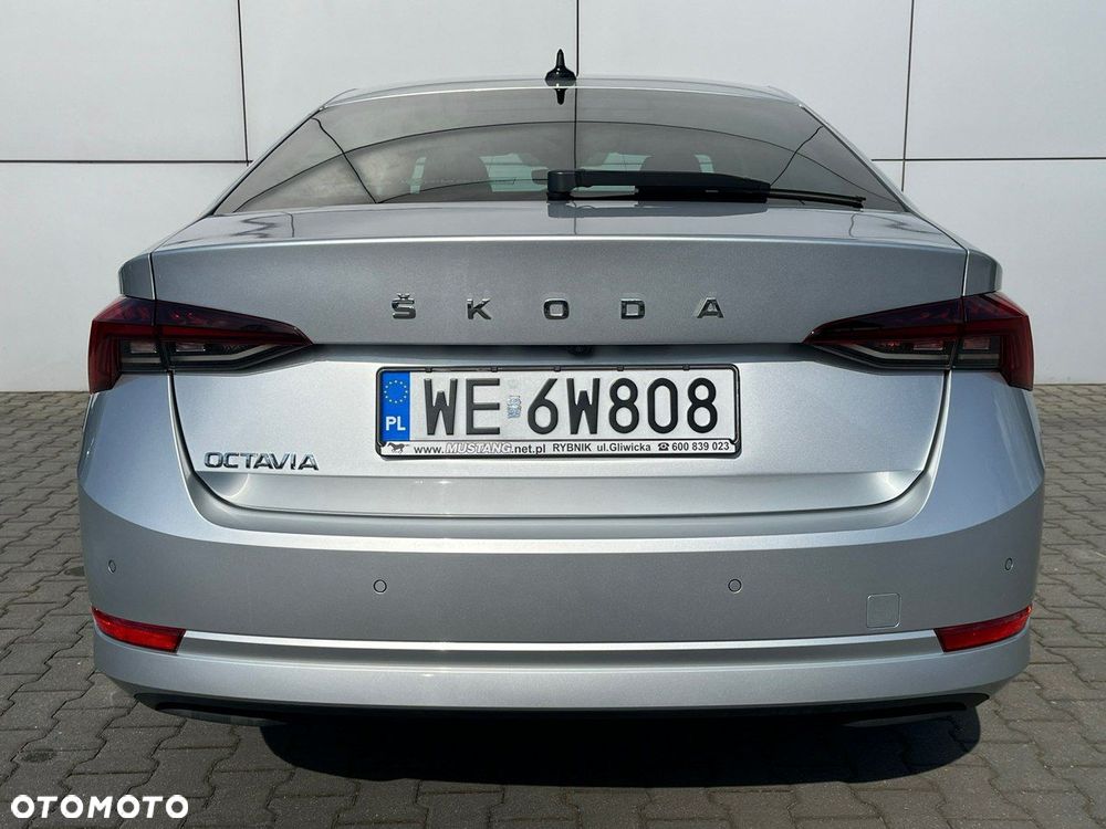 Skoda Octavia - 8