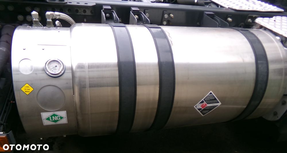 ZBIORNIK LNG GAZU ZIEMNEGO CHART 386 L SCANIA z 2021r. 32041857 - 2