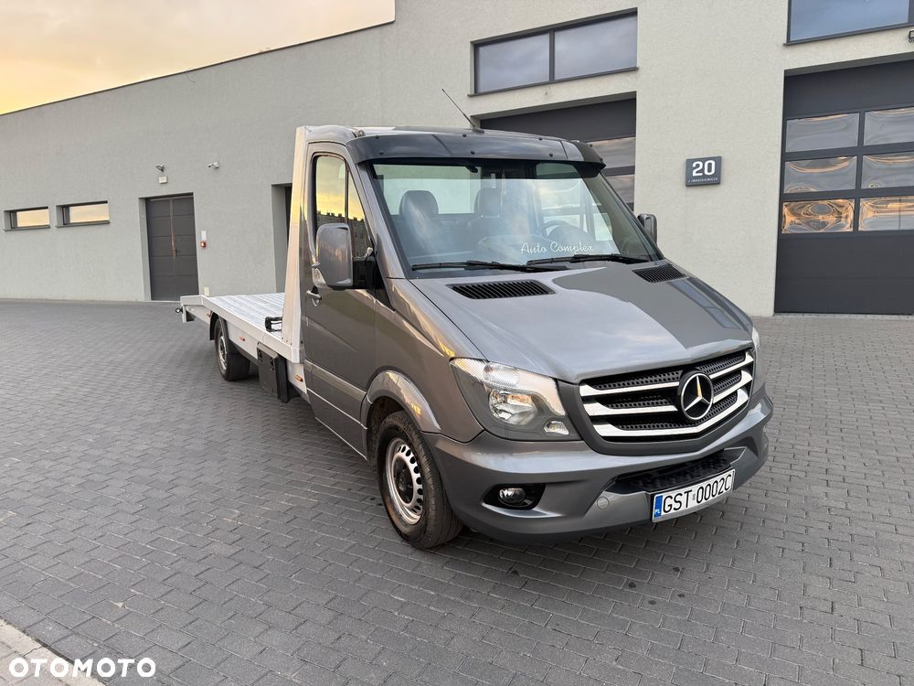 Mercedes-Benz Sprinter - 4