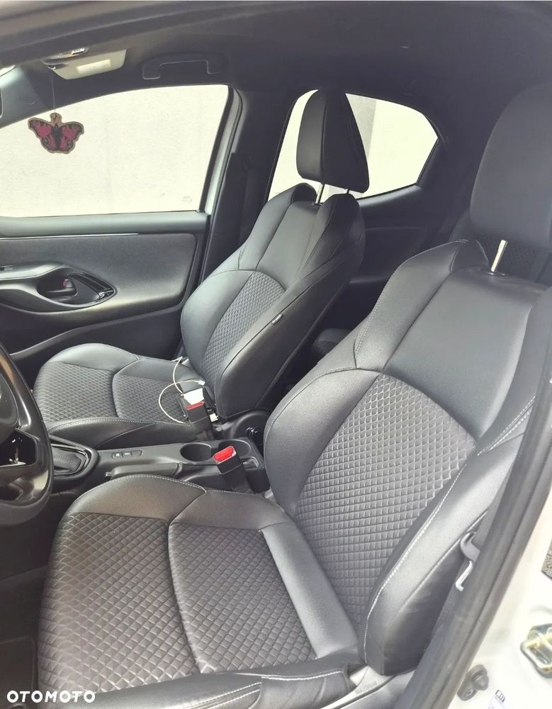 Toyota Yaris 1.5 Selection Elegant CVT - 8