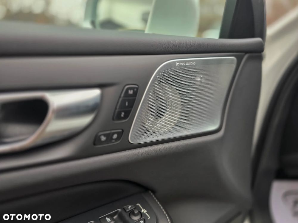 Volvo V60 T6 AWD Twin Engine Geartronic Inscription - 10