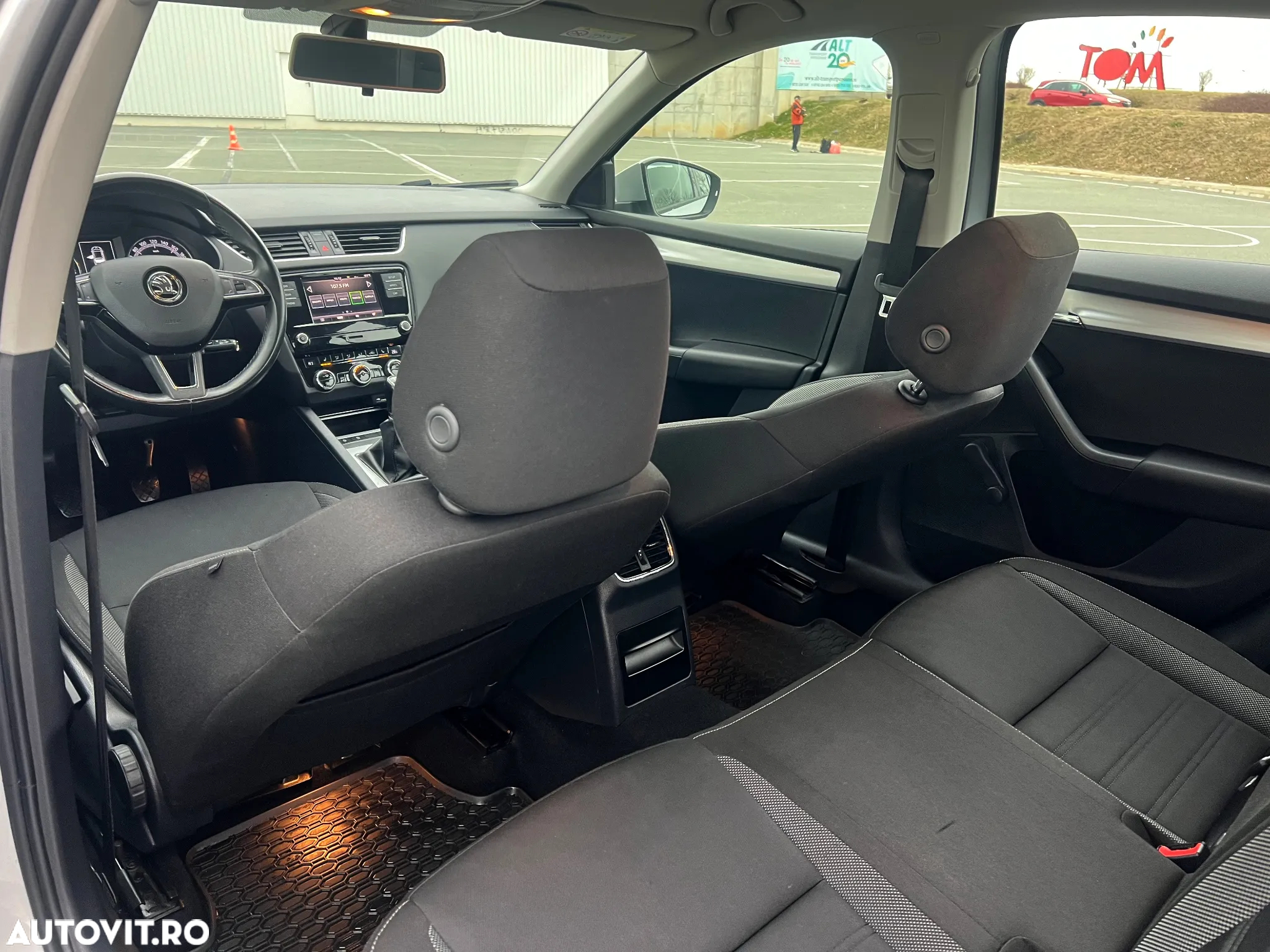 Skoda Octavia 1.6 TDI Style - 19