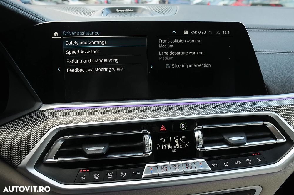 BMW X5 xDrive45e AT PHEV - 28