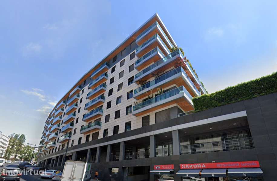 Loja à Venda na Av. Infante Santo - Grande imagem: 5/12